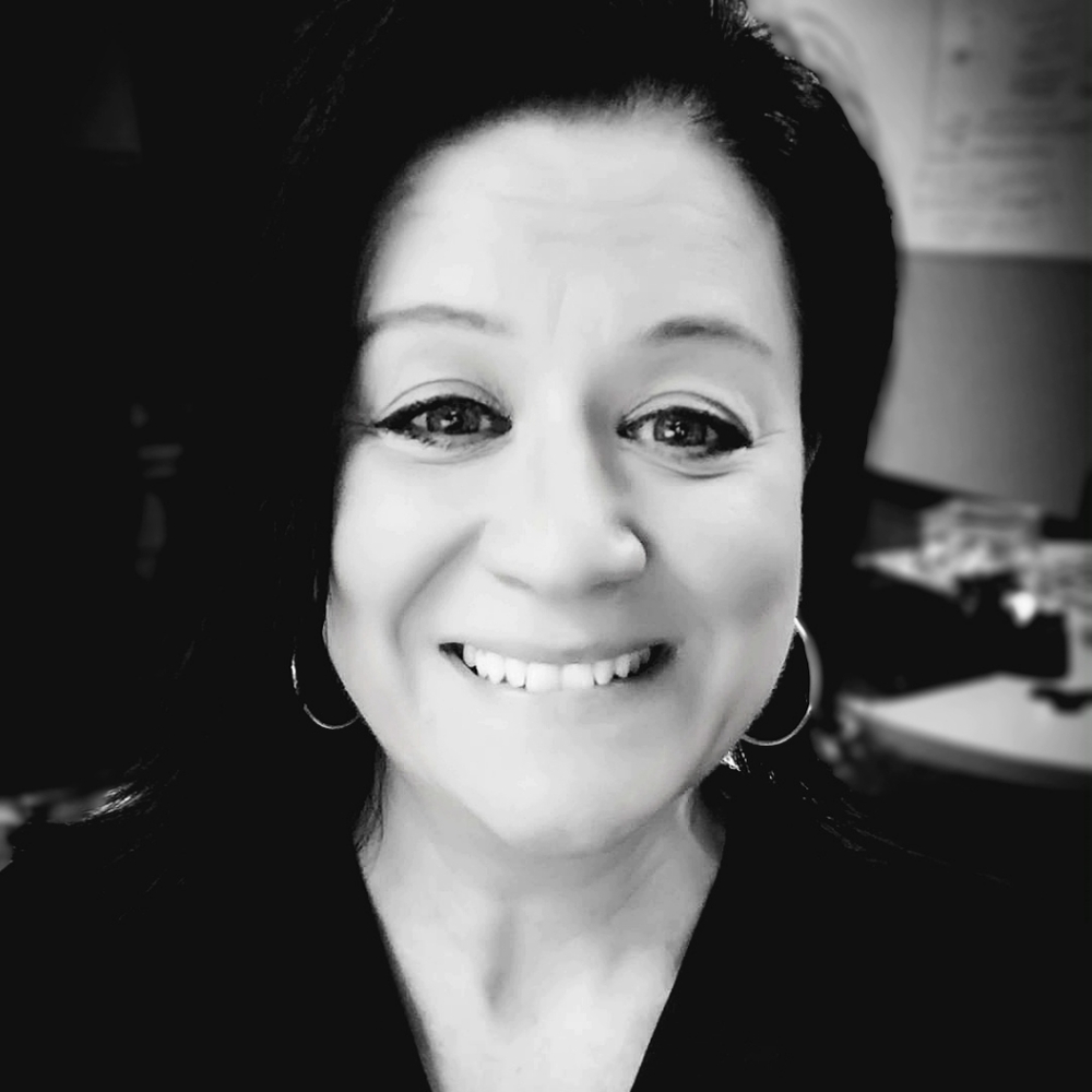 Meet your Posher, Angela